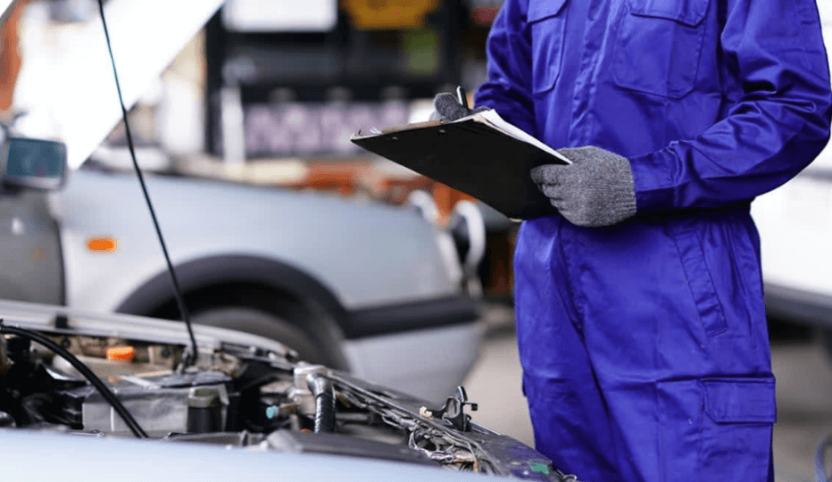 Buying Used Cars | What a Thorough Inspection of the Exterior Looks Like