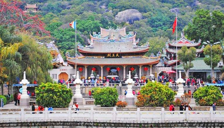 Top 3 Impressive Xiamen Travel Attractions For First-Time Visitors